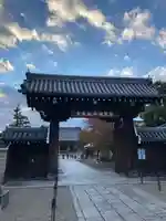 壬生寺の山門・神門