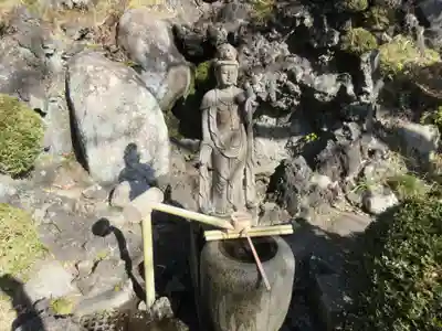 妻沼聖天山歓喜院の手水舎