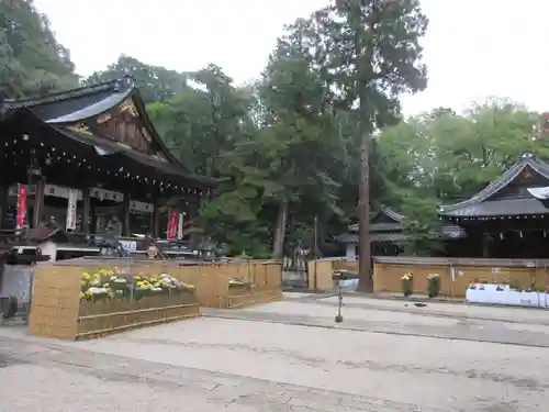 日牟禮八幡宮の建物その他