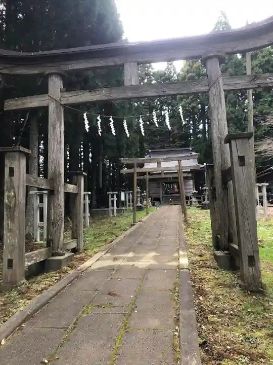 諏訪神社(岩手県)