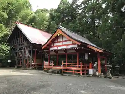 岩崎稲荷神社の本殿・本堂