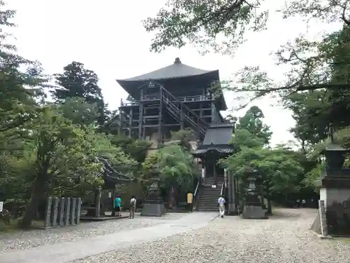 笠森寺の本殿・本堂