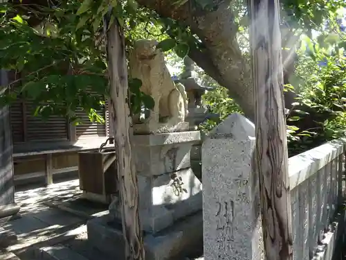 林神社の狛犬