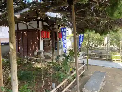 海福寺の{uncategorized: "未分類", other: "その他", undefined: "問題あり", building: "その他建物", grave: "お墓", sacred_gate: "鳥居", guardian: "狛犬", statue: "像", buddha: "仏像", history: "歴史", nature: "自然", garden: "庭園", animal: "動物", pagoda: "塔", temizu: "手水舎", mountain_gate: "山門・神門", sanctuary: "本殿・本堂", subordinate: "末社・摂社", art: "芸術", scenery: "景色", jizo: "地蔵", ema: "絵馬", goshuin: "御朱印", omikuji: "おみくじ", items: "授与品その他", amulet: "お守り", goshuincho: "御朱印帳", eats: "食事", festival: "お祭り", votive_dance: "神楽", shichigosan: "七五三参", wedding: "結婚式", experience: "体験その他", initially: "初詣", around: "周辺", anti_infection: "感染症対策"}