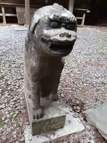 零羊崎神社の狛犬