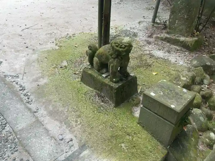 潮嶽神社の{uncategorized: "未分類", other: "その他", undefined: "問題あり", building: "その他建物", grave: "お墓", sacred_gate: "鳥居", guardian: "狛犬", statue: "像", buddha: "仏像", history: "歴史", nature: "自然", garden: "庭園", animal: "動物", pagoda: "塔", temizu: "手水舎", mountain_gate: "山門・神門", sanctuary: "本殿・本堂", subordinate: "末社・摂社", art: "芸術", scenery: "景色", jizo: "地蔵", ema: "絵馬", goshuin: "御朱印", omikuji: "おみくじ", items: "授与品その他", amulet: "お守り", goshuincho: "御朱印帳", eats: "食事", festival: "お祭り", votive_dance: "神楽", shichigosan: "七五三参", wedding: "結婚式", experience: "体験その他", initially: "初詣", around: "周辺", anti_infection: "感染症対策"}