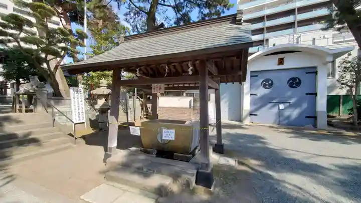 松原神社の手水舎