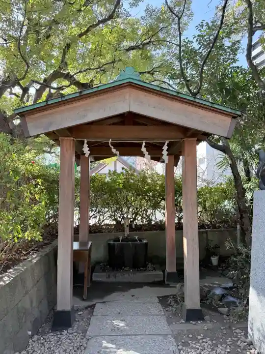 稲毛神社の{uncategorized: "未分類", other: "その他", undefined: "問題あり", building: "その他建物", grave: "お墓", sacred_gate: "鳥居", guardian: "狛犬", statue: "像", buddha: "仏像", history: "歴史", nature: "自然", garden: "庭園", animal: "動物", pagoda: "塔", temizu: "手水舎", mountain_gate: "山門・神門", sanctuary: "本殿・本堂", subordinate: "末社・摂社", art: "芸術", scenery: "景色", jizo: "地蔵", ema: "絵馬", goshuin: "御朱印", omikuji: "おみくじ", items: "授与品その他", amulet: "お守り", goshuincho: "御朱印帳", eats: "食事", festival: "お祭り", votive_dance: "神楽", shichigosan: "七五三参", wedding: "結婚式", experience: "体験その他", initially: "初詣", around: "周辺", anti_infection: "感染症対策"}
