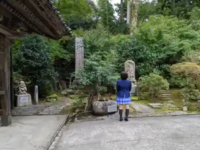 青林寺の手水舎
