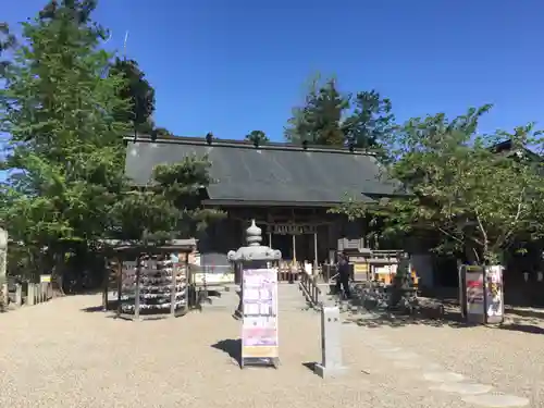 二柱神社の本殿