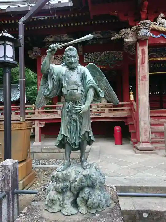 高尾山薬王院の像