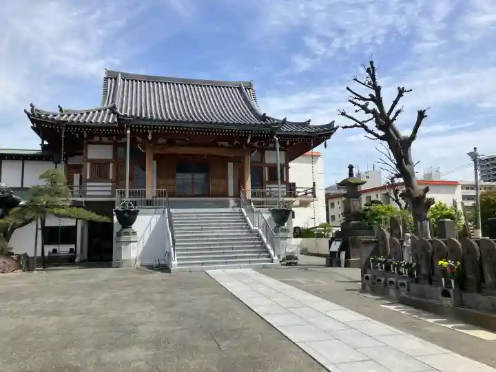 善福寺の{uncategorized: "未分類", other: "その他", undefined: "問題あり", building: "その他建物", grave: "お墓", sacred_gate: "鳥居", guardian: "狛犬", statue: "像", buddha: "仏像", history: "歴史", nature: "自然", garden: "庭園", animal: "動物", pagoda: "塔", temizu: "手水舎", mountain_gate: "山門・神門", sanctuary: "本殿・本堂", subordinate: "末社・摂社", art: "芸術", scenery: "景色", jizo: "地蔵", ema: "絵馬", goshuin: "御朱印", omikuji: "おみくじ", items: "授与品その他", amulet: "お守り", goshuincho: "御朱印帳", eats: "食事", festival: "お祭り", votive_dance: "神楽", shichigosan: "七五三参", wedding: "結婚式", experience: "体験その他", initially: "初詣", around: "周辺", anti_infection: "感染症対策"}