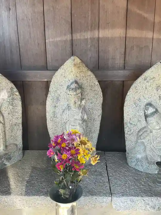 津島神社・仏堂(前原)の仏像