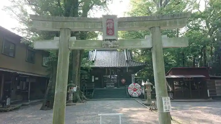 小芝八幡宮の鳥居