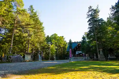 上川神社の庭園