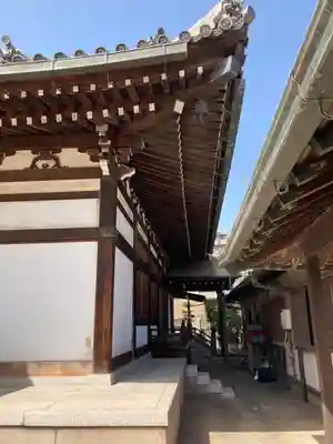 宝蔵寺の本殿・本堂