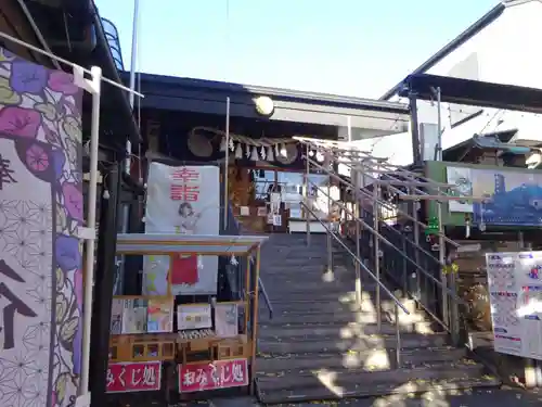 菊名神社の本殿・本堂