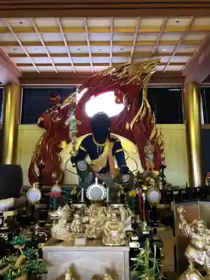 総本山　本福寺の仏像