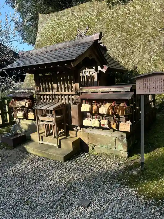 出雲大社の{uncategorized: "未分類", other: "その他", undefined: "問題あり", building: "その他建物", grave: "お墓", sacred_gate: "鳥居", guardian: "狛犬", statue: "像", buddha: "仏像", history: "歴史", nature: "自然", garden: "庭園", animal: "動物", pagoda: "塔", temizu: "手水舎", mountain_gate: "山門・神門", sanctuary: "本殿・本堂", subordinate: "末社・摂社", art: "芸術", scenery: "景色", jizo: "地蔵", ema: "絵馬", goshuin: "御朱印", omikuji: "おみくじ", items: "授与品その他", amulet: "お守り", goshuincho: "御朱印帳", eats: "食事", festival: "お祭り", votive_dance: "神楽", shichigosan: "七五三参", wedding: "結婚式", experience: "体験その他", initially: "初詣", around: "周辺", anti_infection: "感染症対策"}