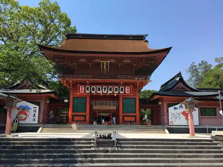 富士山本宮浅間大社の山門・神門