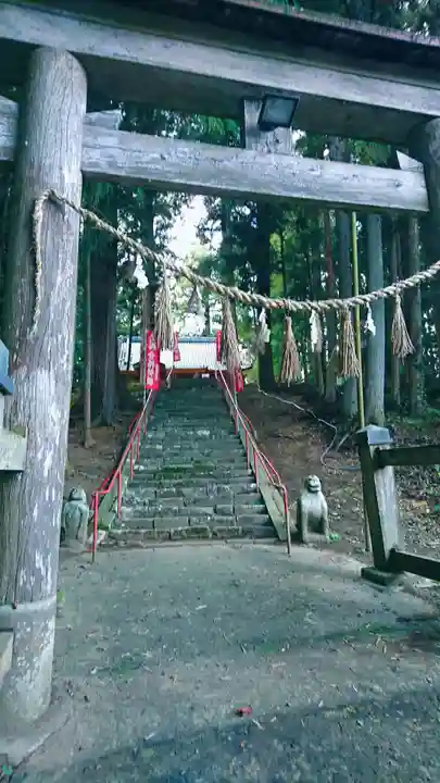 米川八幡神社の鳥居