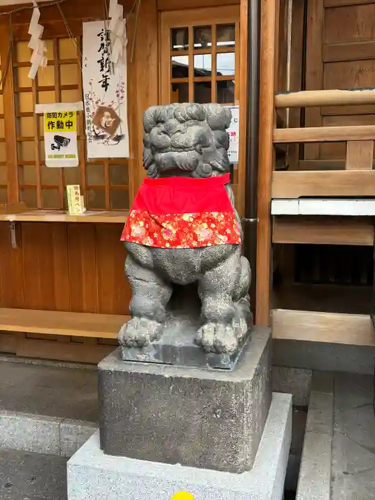小網神社の狛犬