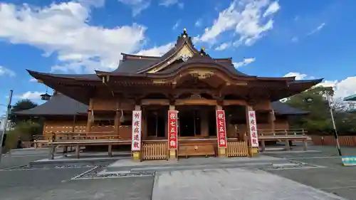 富知六所浅間神社の本殿