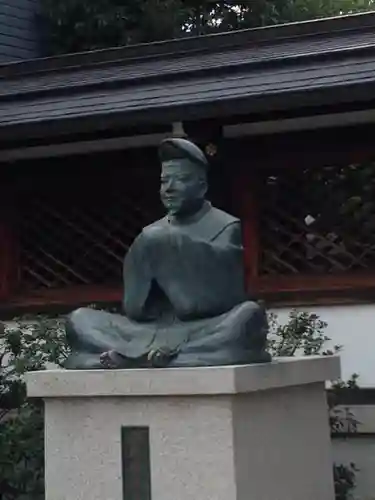 晴明神社の像