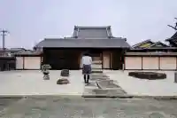 覚成寺の山門・神門