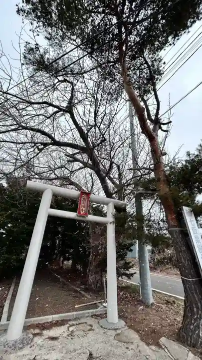鳴川稲荷神社(北海道)