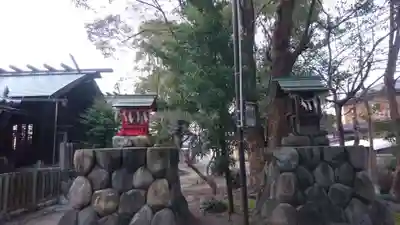 川曲神社(子生和町)の末社・摂社