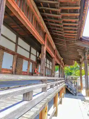 曼陀羅寺の本殿・本堂