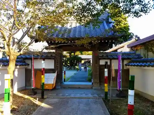 井際山 如意輪寺の山門・神門