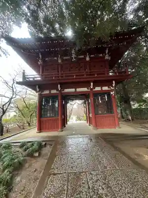 本土寺の{uncategorized: "未分類", other: "その他", undefined: "問題あり", building: "その他建物", grave: "お墓", sacred_gate: "鳥居", guardian: "狛犬", statue: "像", buddha: "仏像", history: "歴史", nature: "自然", garden: "庭園", animal: "動物", pagoda: "塔", temizu: "手水舎", mountain_gate: "山門・神門", sanctuary: "本殿・本堂", subordinate: "末社・摂社", art: "芸術", scenery: "景色", jizo: "地蔵", ema: "絵馬", goshuin: "御朱印", omikuji: "おみくじ", items: "授与品その他", amulet: "お守り", goshuincho: "御朱印帳", eats: "食事", festival: "お祭り", votive_dance: "神楽", shichigosan: "七五三参", wedding: "結婚式", experience: "体験その他", initially: "初詣", around: "周辺", anti_infection: "感染症対策"}