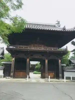延命寺の山門・神門