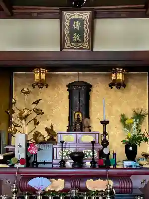 長善寺 妙足院の{uncategorized: "未分類", other: "その他", undefined: "問題あり", building: "その他建物", grave: "お墓", sacred_gate: "鳥居", guardian: "狛犬", statue: "像", buddha: "仏像", history: "歴史", nature: "自然", garden: "庭園", animal: "動物", pagoda: "塔", temizu: "手水舎", mountain_gate: "山門・神門", sanctuary: "本殿・本堂", subordinate: "末社・摂社", art: "芸術", scenery: "景色", jizo: "地蔵", ema: "絵馬", goshuin: "御朱印", omikuji: "おみくじ", items: "授与品その他", amulet: "お守り", goshuincho: "御朱印帳", eats: "食事", festival: "お祭り", votive_dance: "神楽", shichigosan: "七五三参", wedding: "結婚式", experience: "体験その他", initially: "初詣", around: "周辺", anti_infection: "感染症対策"}