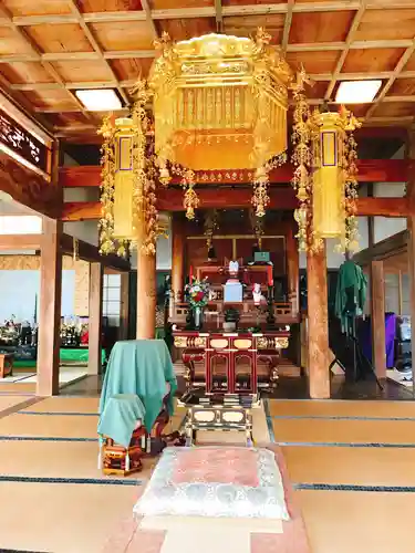 釣徳寺の本殿・本堂