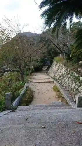 向上寺の建物その他