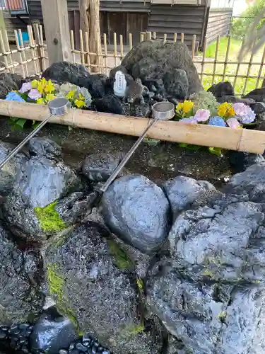 湯倉神社の手水