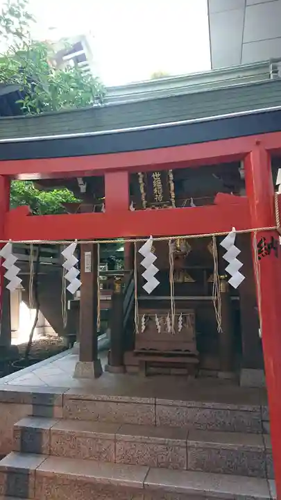 築土神社の鳥居