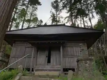 八幡神社の本殿・本堂