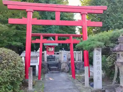 堤治神社の末社・摂社