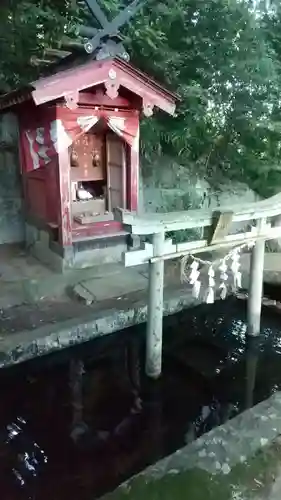 大井神社の末社