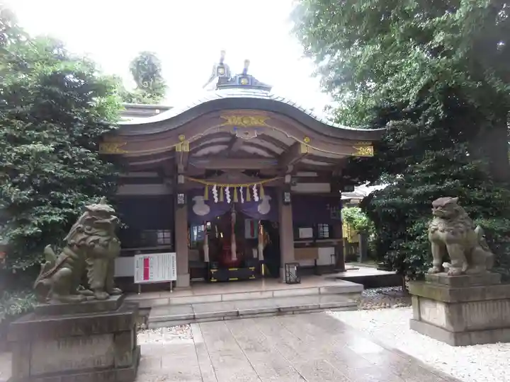 大鳥神社の本殿・本堂