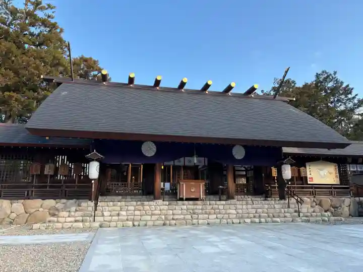 廣田神社の{uncategorized: "未分類", other: "その他", undefined: "問題あり", building: "その他建物", grave: "お墓", sacred_gate: "鳥居", guardian: "狛犬", statue: "像", buddha: "仏像", history: "歴史", nature: "自然", garden: "庭園", animal: "動物", pagoda: "塔", temizu: "手水舎", mountain_gate: "山門・神門", sanctuary: "本殿・本堂", subordinate: "末社・摂社", art: "芸術", scenery: "景色", jizo: "地蔵", ema: "絵馬", goshuin: "御朱印", omikuji: "おみくじ", items: "授与品その他", amulet: "お守り", goshuincho: "御朱印帳", eats: "食事", festival: "お祭り", votive_dance: "神楽", shichigosan: "七五三参", wedding: "結婚式", experience: "体験その他", initially: "初詣", around: "周辺", anti_infection: "感染症対策"}