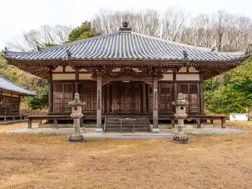 神谷山禅瀧寺の本殿・本堂