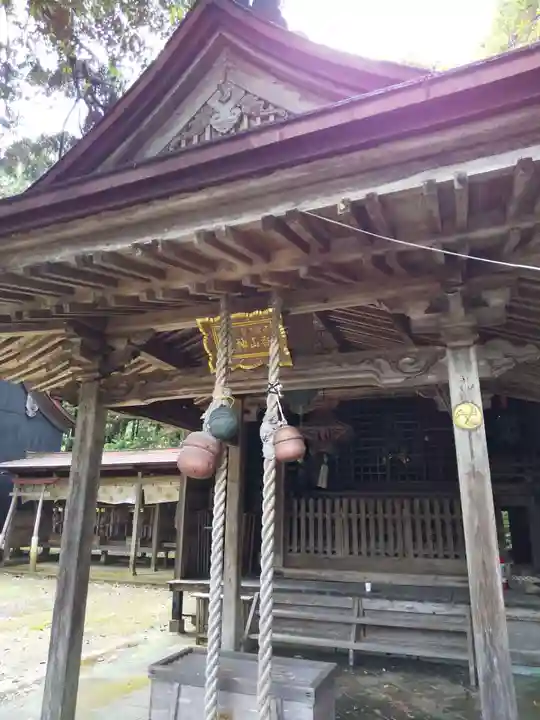 香山神社の本殿・本堂