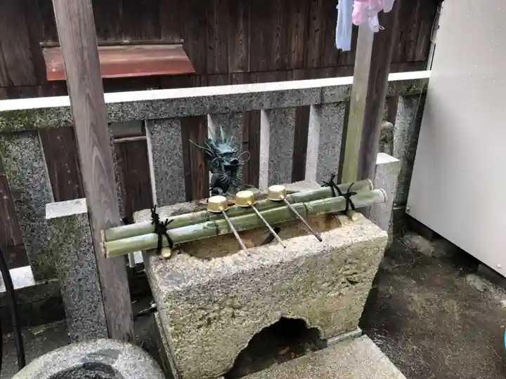 奥津嶋神社の手水舎