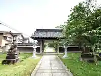 守りの神 藤基神社の山門・神門
