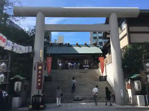 芝大神宮の鳥居